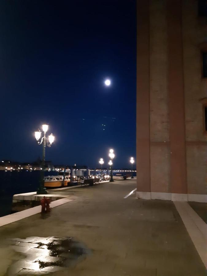 Giudecca Molino Stucky Apartment เวนิส ภายนอก รูปภาพ